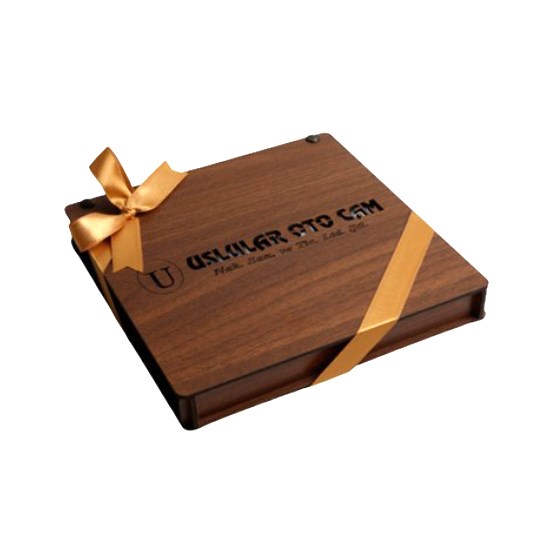 Wooden Boxed Chocolate Uslular